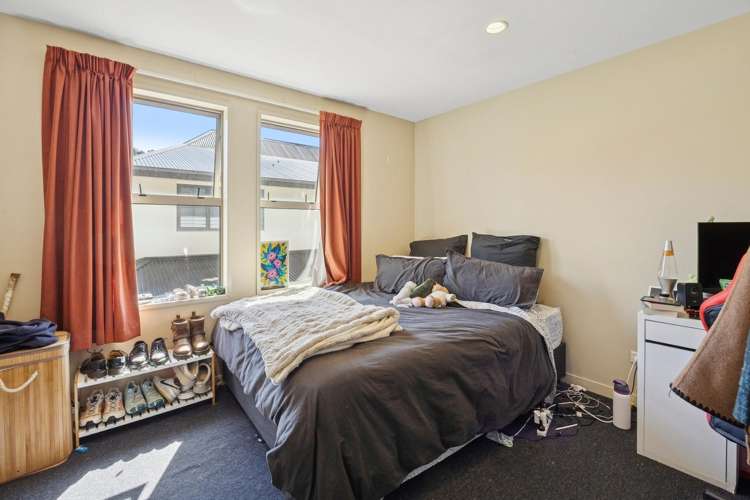 182 Queen Street North Dunedin_31