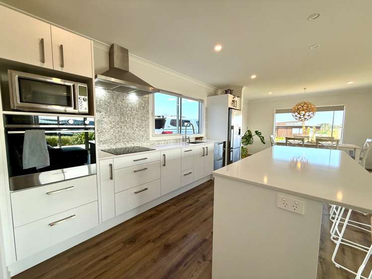 95 Rangitahi Road Raglan_14