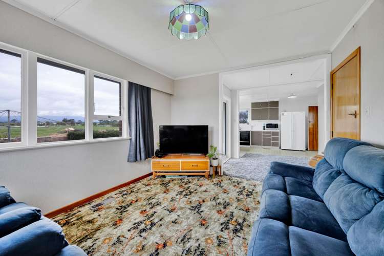 33 Whitcombe Road Opunake_7