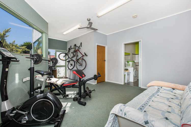 81 Arimu Road Papakura_12