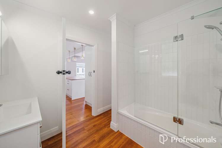 2/6 Pohutukawa Street Woburn_22