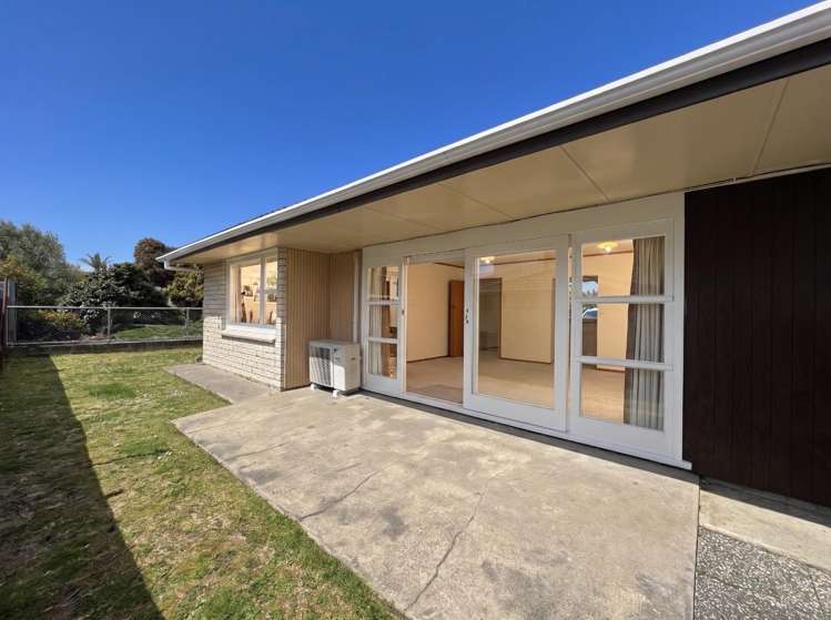2/5 Carolyn Street_0