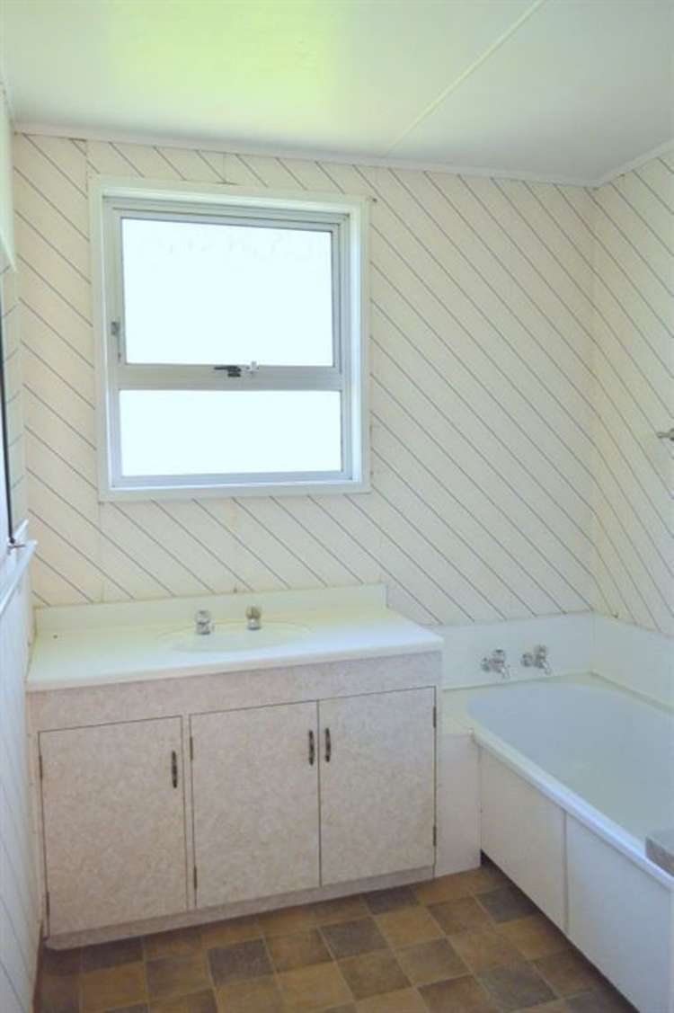 117 Golf Road Taumarunui_12