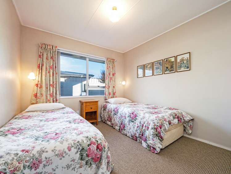 35 Cedar Crescent Feilding_7