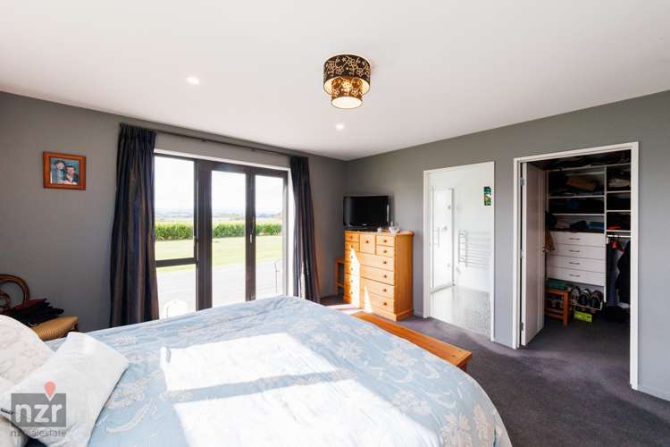 702 Mount Stewart Halcombe Road Halcombe_12