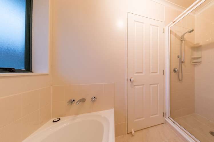 29 Millington Pl Huntington Park_17