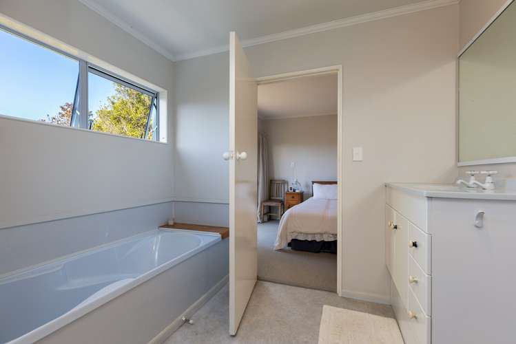 12 Lady Barkly Grove Kaiteriteri_13