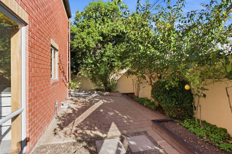 1/30 Stoke Street Sumner_24