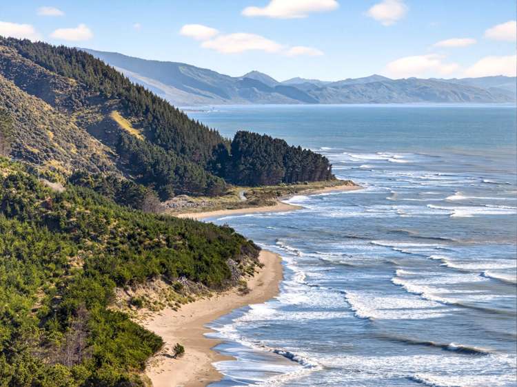 353 Mataikona Road Mataikona_4