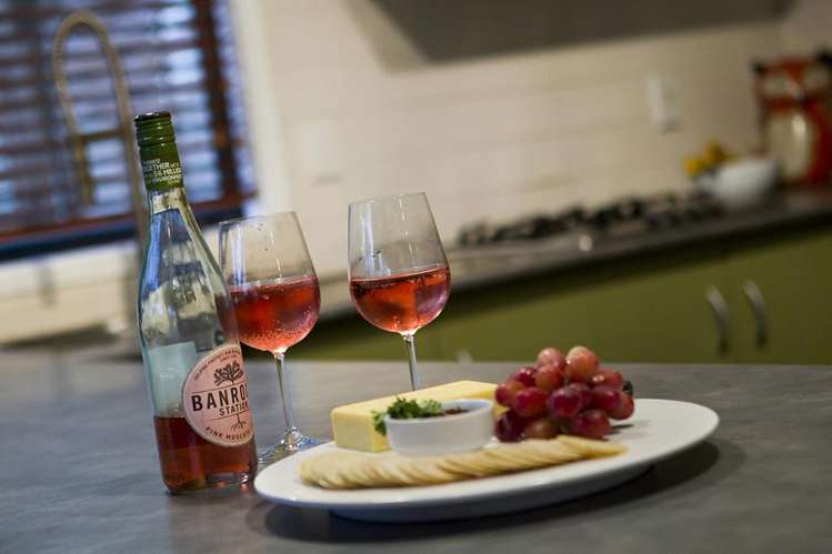 90e Atkinson Road Titirangi_5