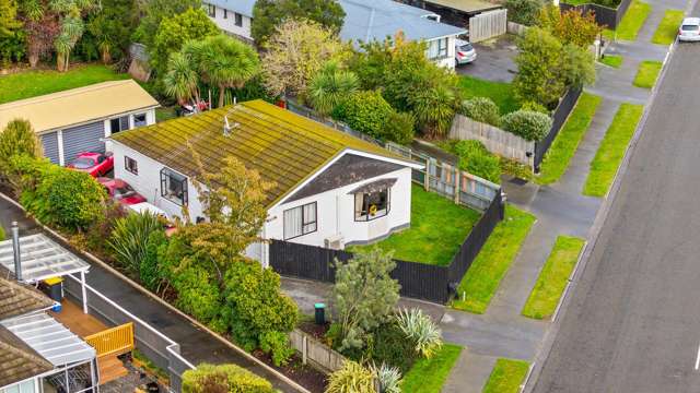 64 Winters Road Redwood_1