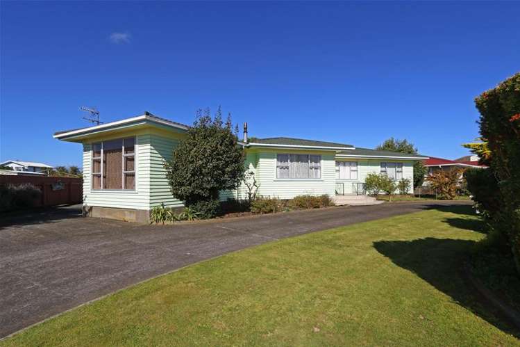 128 Waihi Road Hawera_13