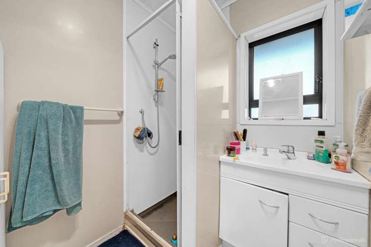 8 Buckland Road Mangere East_9