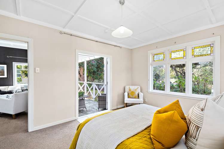 73 Beach Road Pahurehure_5