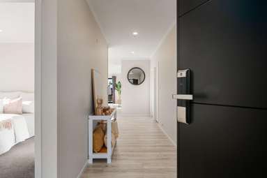 1/24 Maggie Place_2