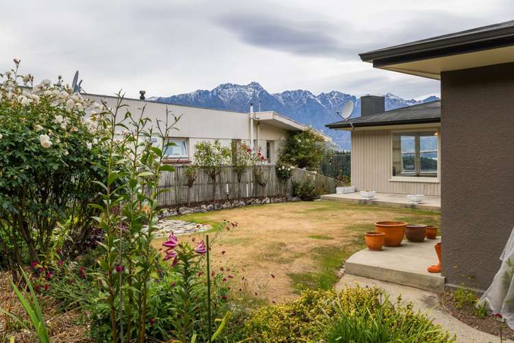 71 Thompson Street Queenstown_22