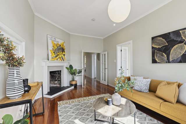 18 Carrington Street Mount Cook_4