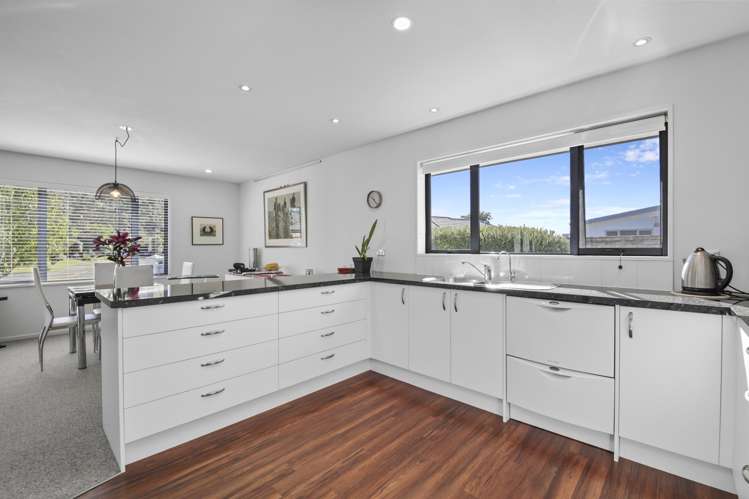 5 Whitby Close Waikawa_4