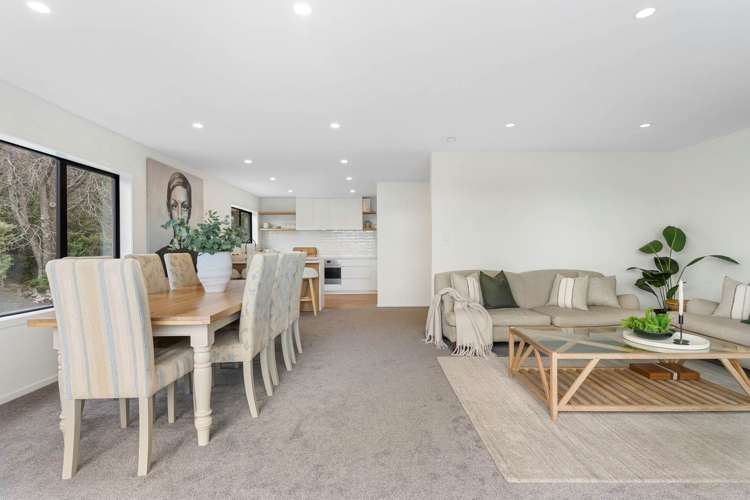 1/12 Surville Place Mairangi Bay_29