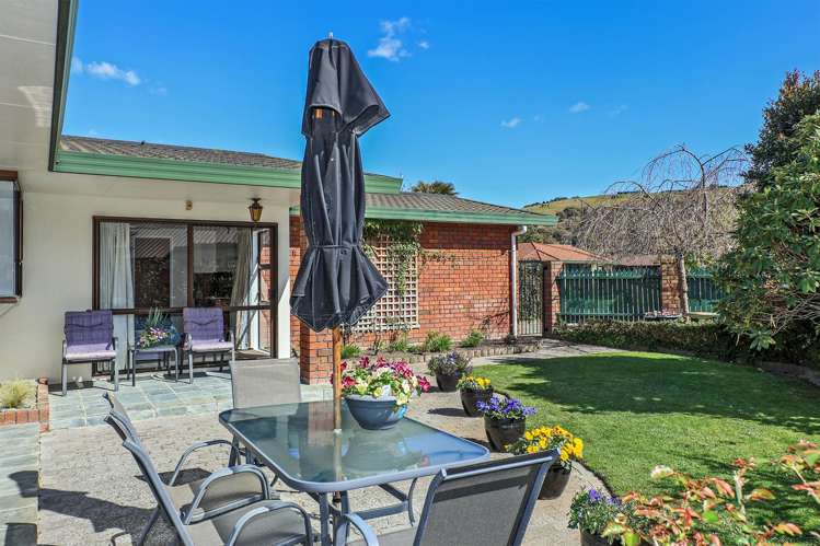 9 Matthews Place Taradale_16