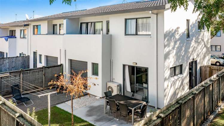 15 Butia Avenue Henderson_20