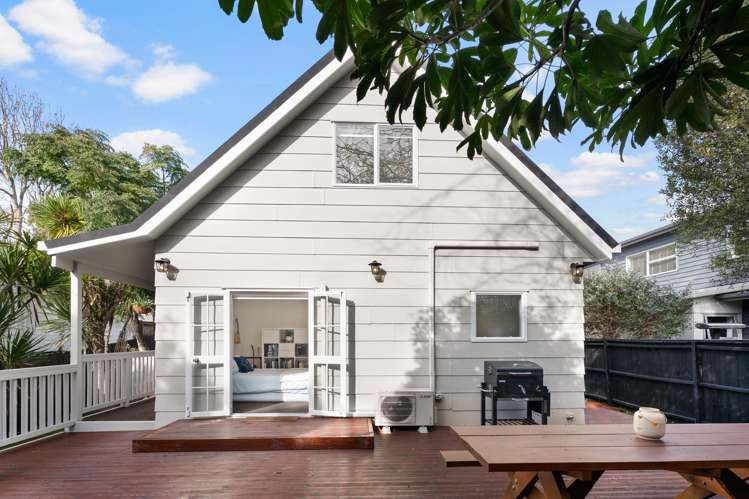 3/6 Fifth Avenue Mount Albert_19