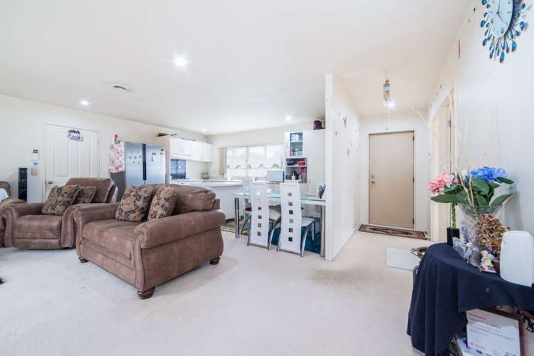 2 Neta Grove Henderson_8