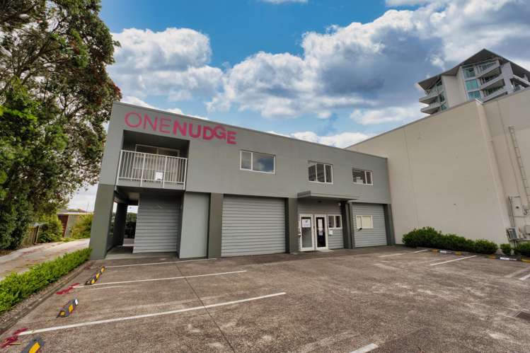 21 Tamariki Avenue Orewa_1