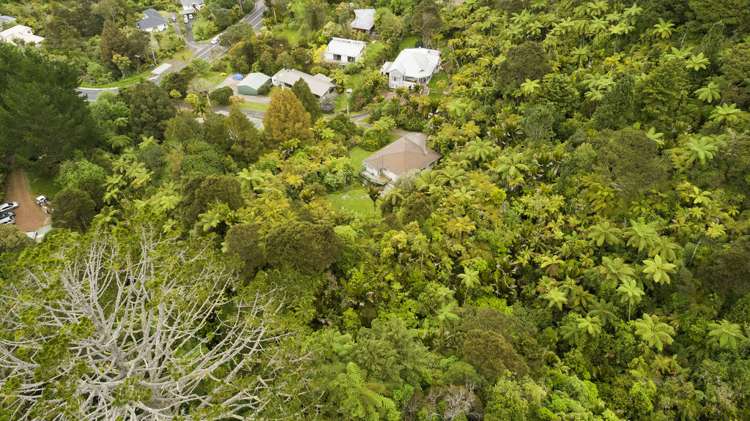 373 Huia Road Titirangi_16