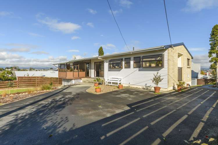 22 Jefferson Place Brookfield_24