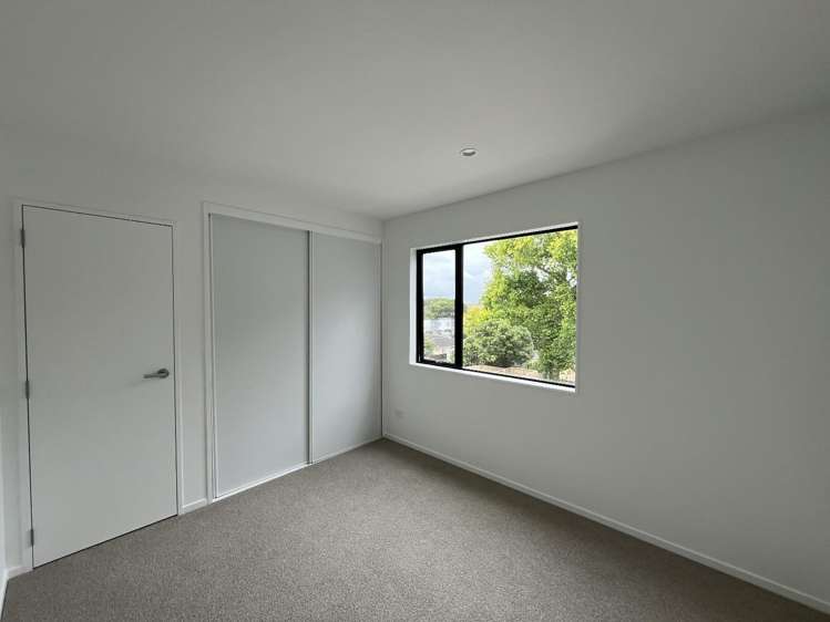 10/11 Ryburn Road 1816_8