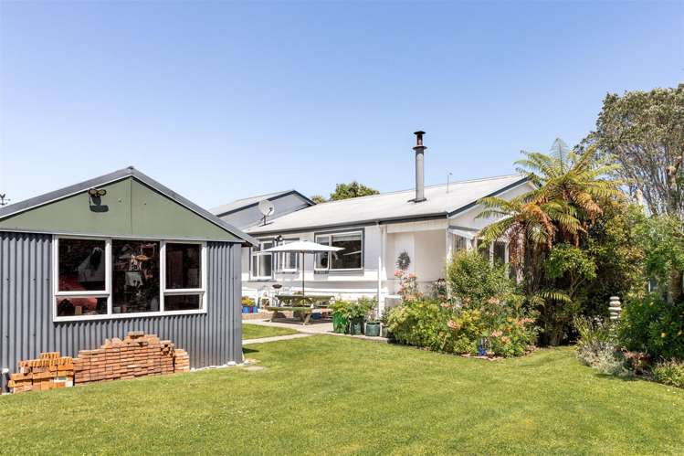 40 Cook Street Carters Beach_21