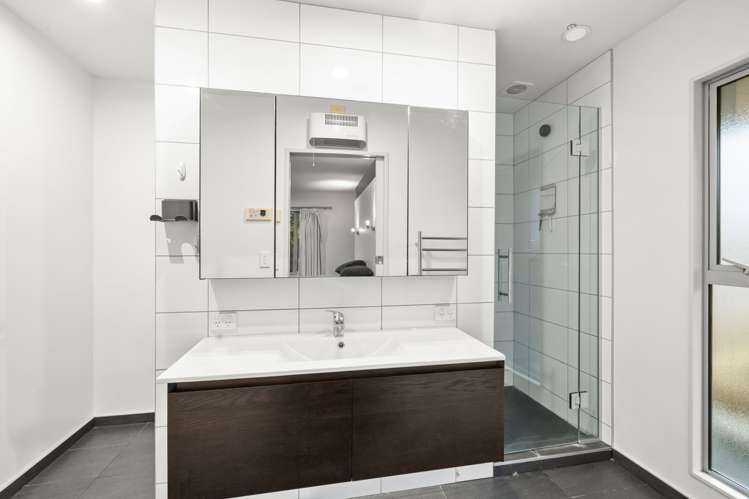 105 Kotuku Crescent Woolston_11