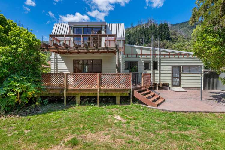 18 Phillips Road Ngakuta Bay_17