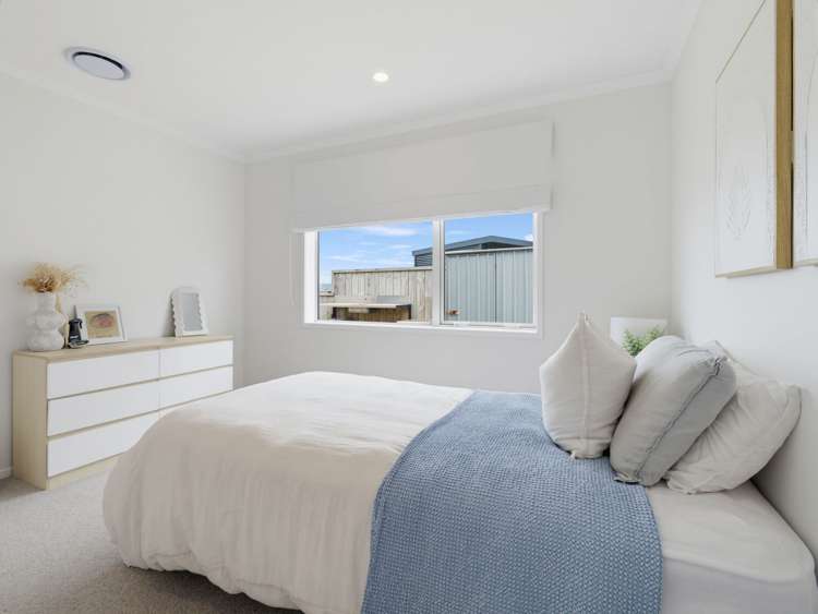 14 Piripai Rise Coastlands_18