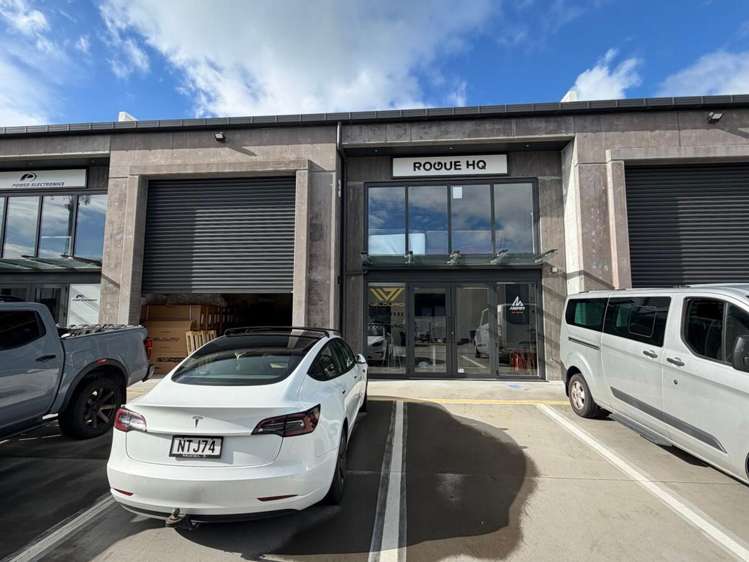 Unit 3/20 Toorea Street_0