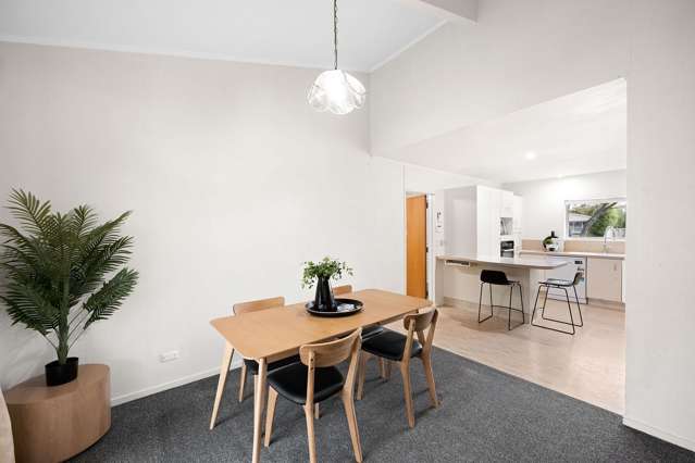 60 Pulham Crescent Queenwood_4