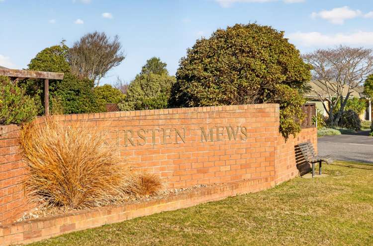 8 Ronald George Place Parklands_22