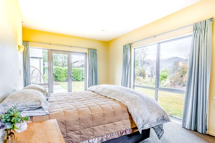 38 Essex Avenue Arrowtown_6