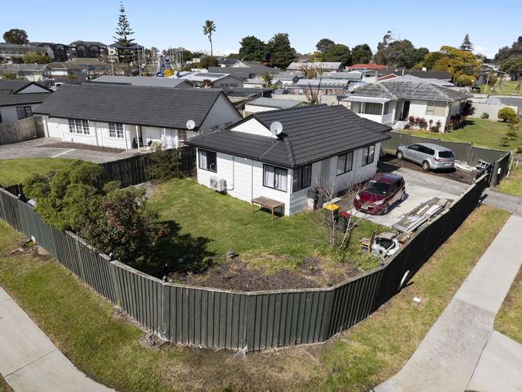 2 Staverton Crescent_3
