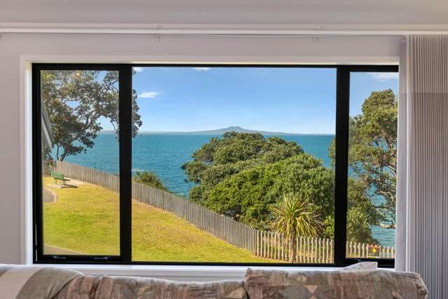 Exceptional Coast Retreat - This is EXTRA Special