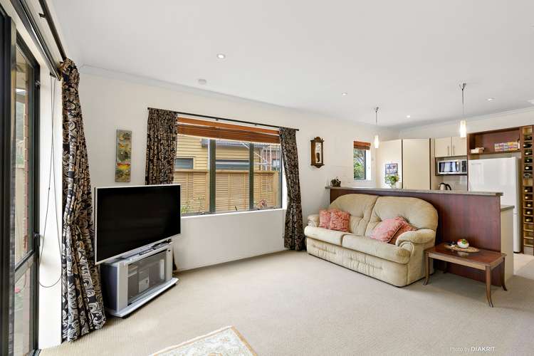 21 Futuna Close Karori_2