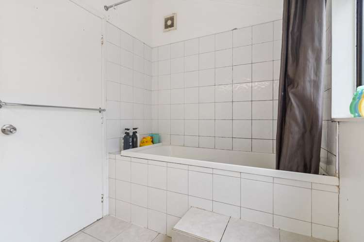 50 Redcrest Avenue Red Hill_24