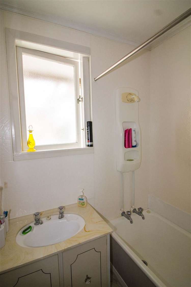 13 Wyatt Avenue Te Aroha_10