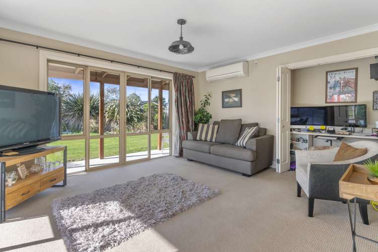 243 Mount Thomas Road Fernside_17