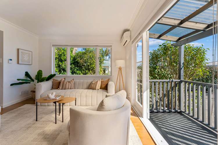6 Tiri Tiri Road Birkdale_18