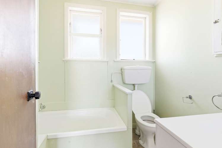 29 Doon Street Mosgiel_9