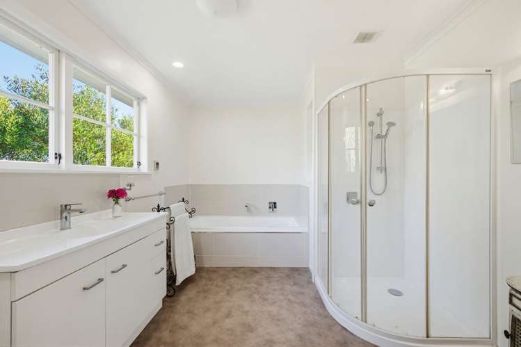 36 Longview Rd Poraiti_24