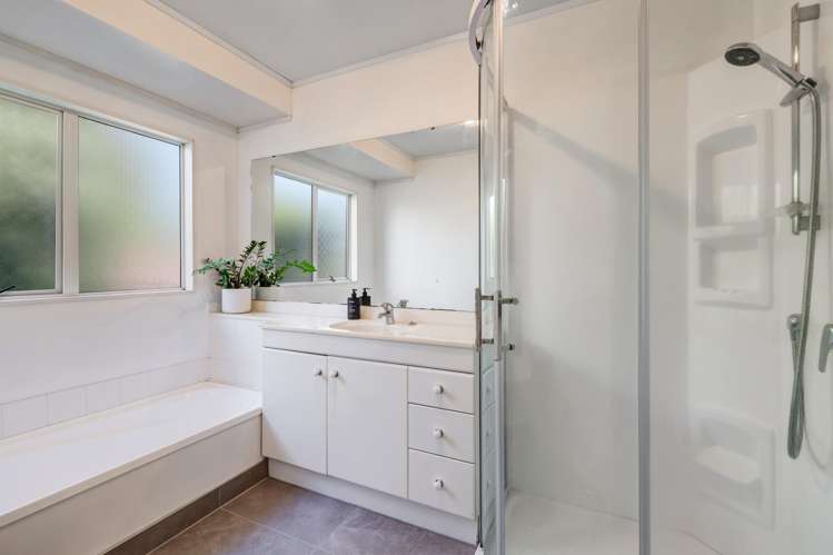 1 Bluebird Crescent Unsworth Heights_18