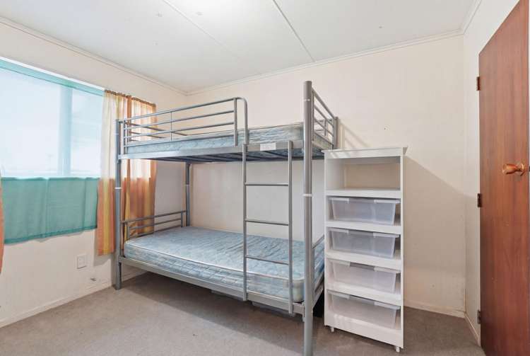 8 Cascade Crescent Westbrook_7